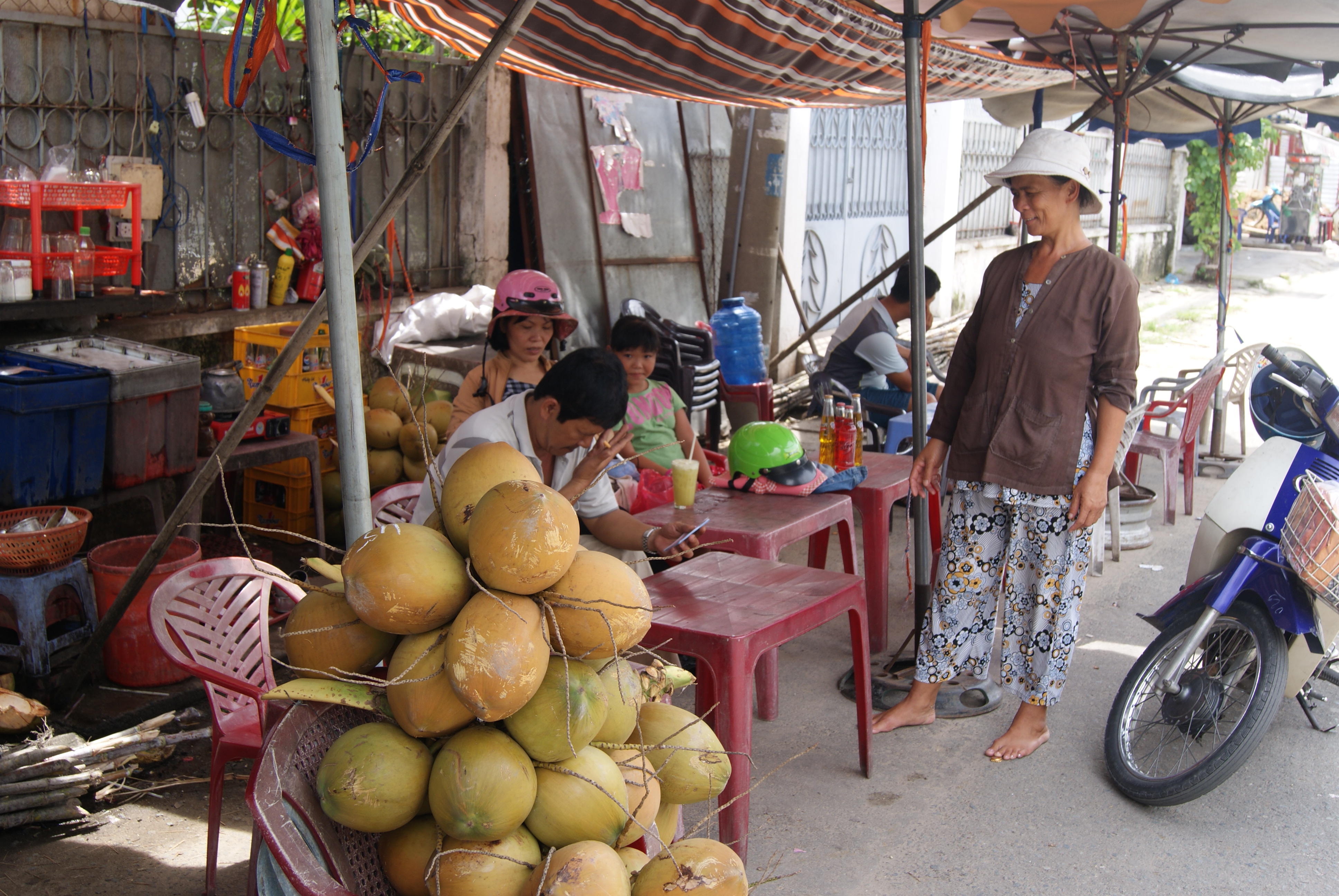 Now I'm Talkin' Vietnamese (Part 2) | Brooklyn Monk in Asia